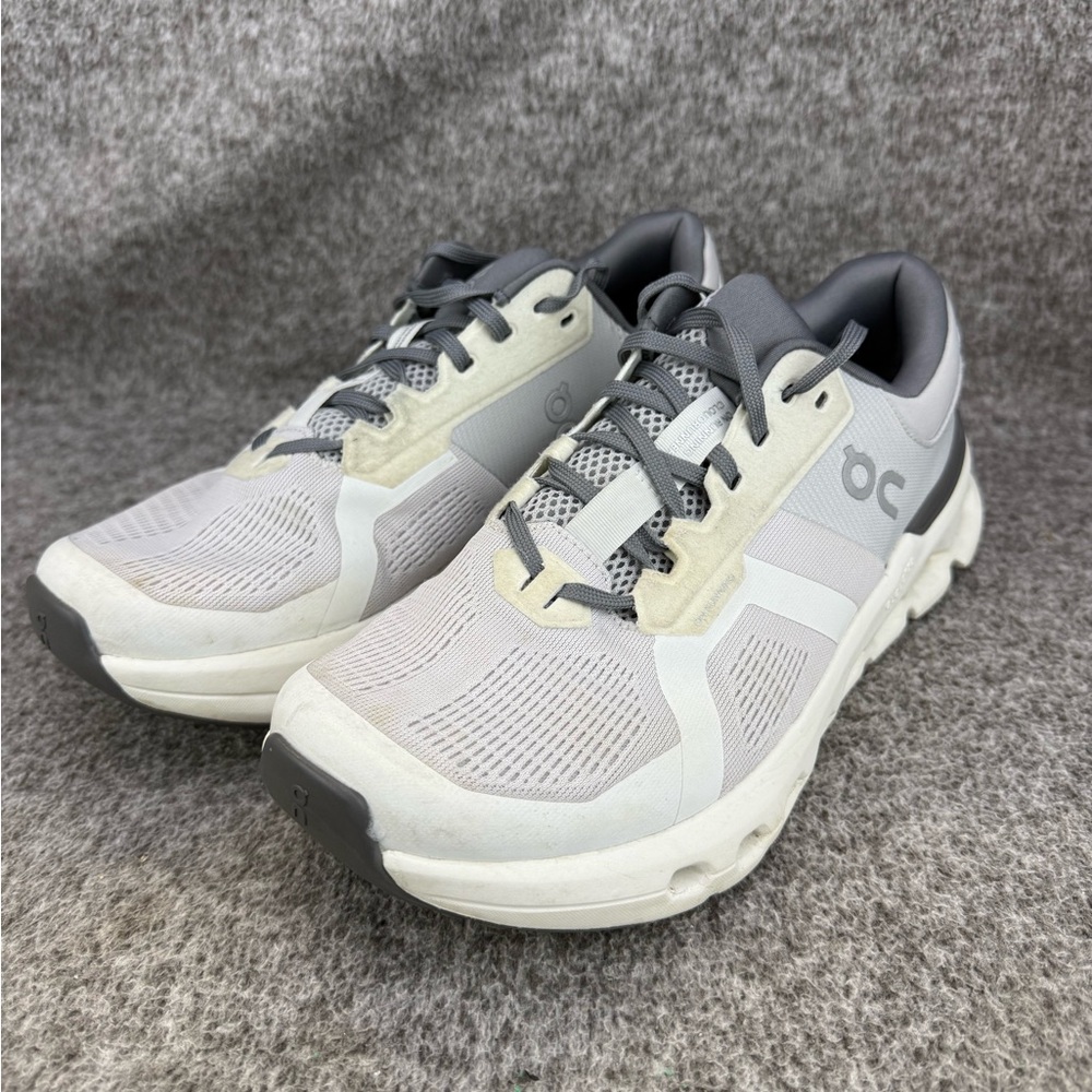 Women’s 10 On Cloudrunner 2 Running Sneakers Frost White Gray Athletic Shoes